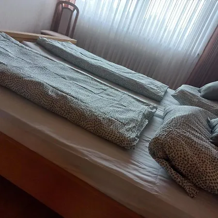 Hoteliving Duesseldorf Airport *